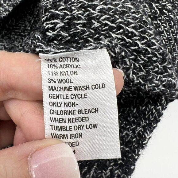 Crown & Ivy Wool Blend Cable Knit Sweater Size Large Gray - Picture 4 of 4